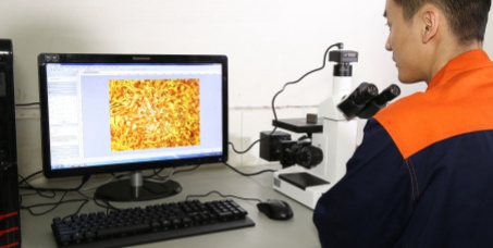 科学的に裏付けられた品質：耐久摩耗部品の精密試験